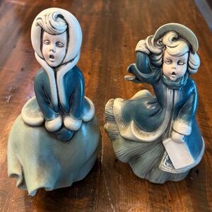 Atlantic Mold Company Vintage Blue and White Christmas Carolers